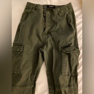Green cargo jeans